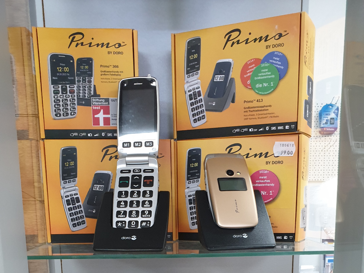 Smartphone und Senioren Handy